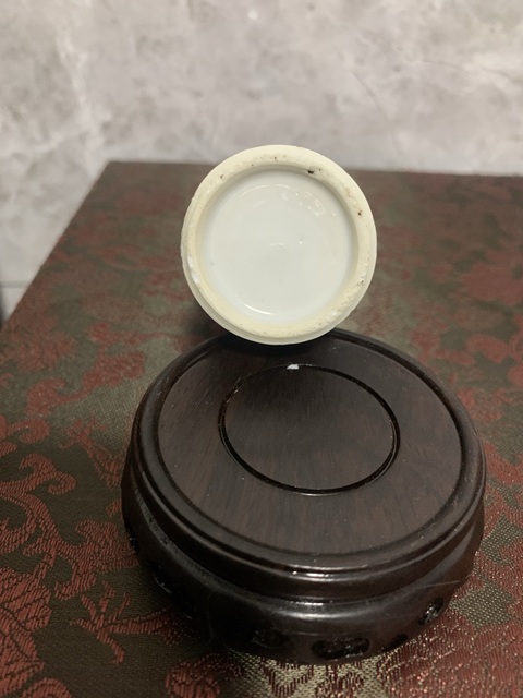 古玩陶瓷康熙 青花花卉紋梅瓶拍賣，當前價格3000元