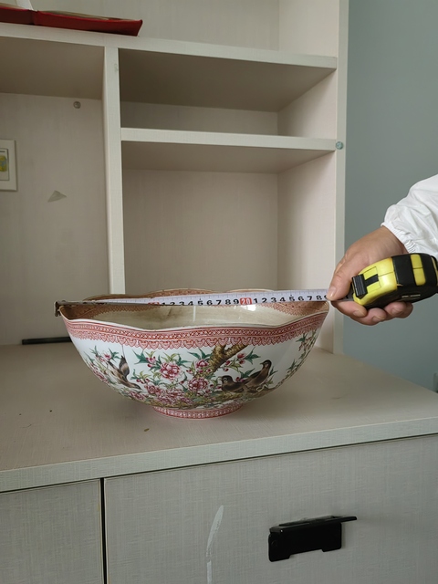 古玩陶瓷粉彩花鳥紋薄胎花口碗真品鑒賞圖