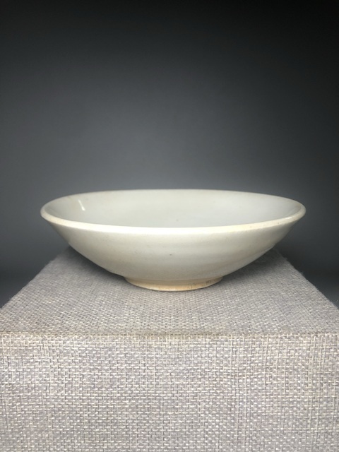 古玩陶瓷宋代白釉碗真品鑒賞圖