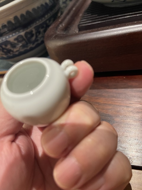 古玩陶瓷白釉鳥食罐真品鑒賞圖