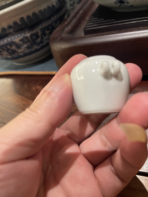 古玩陶瓷白釉鳥食罐真品鑒賞圖