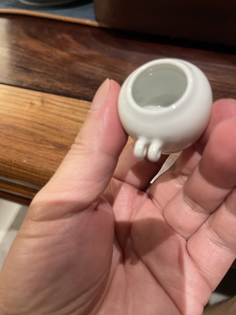 古玩陶瓷白釉鳥食罐真品鑒賞圖