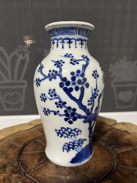 古玩陶瓷青花花鳥紋瓶真品鑒賞圖