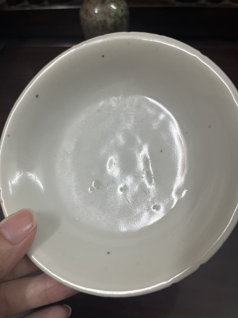 古玩陶瓷明末白釉淺口碗拍賣，當(dāng)前價格2800元