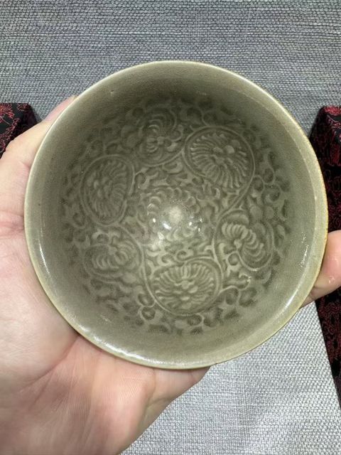 古玩陶瓷耀州窯團菊盞拍賣,當前價格22000元