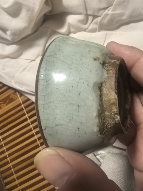 古玩陶瓷龍泉青瓷茶碗拍賣，當前價格888元