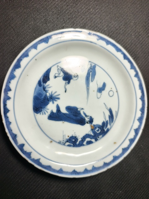 古玩陶瓷人物紋青花盤(pán)真品鑒賞圖