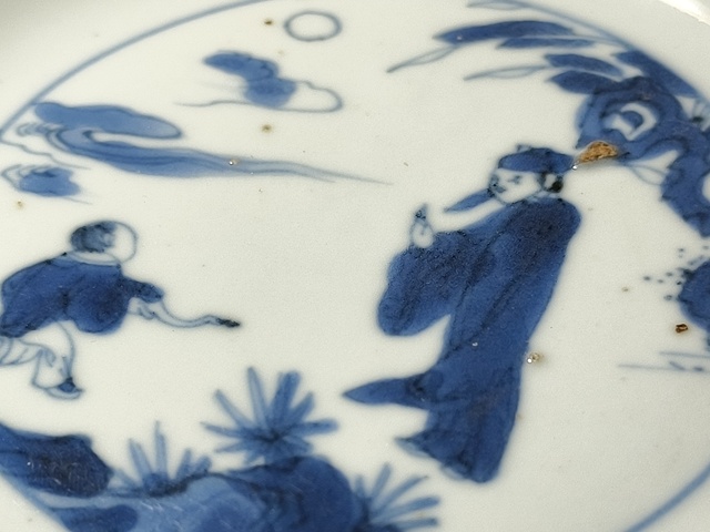古玩陶瓷人物紋青花盤(pán)真品鑒賞圖