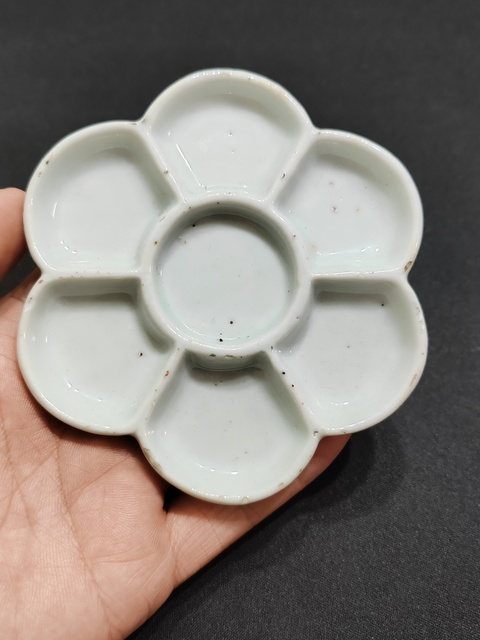 古玩陶瓷白釉調(diào)色盤真品鑒賞圖