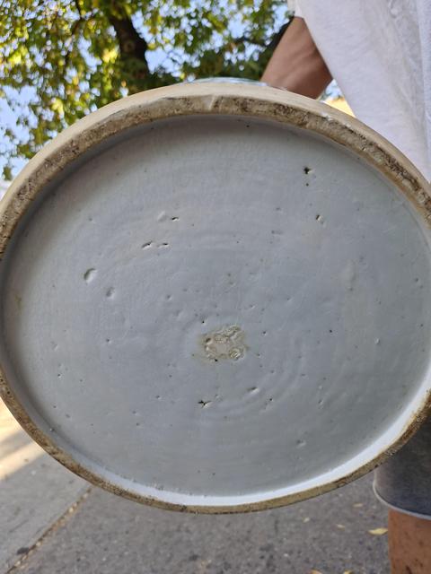 古玩陶瓷八仙圖青花罐真品鑒賞圖