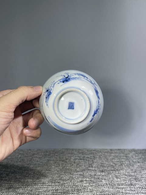 古玩陶瓷民國.青花山水茶碗拍賣，當(dāng)前價格0元