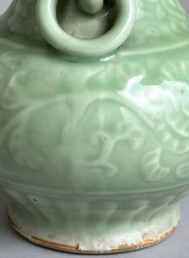 古玩陶瓷龍泉窯青釉瓶真品鑒賞圖