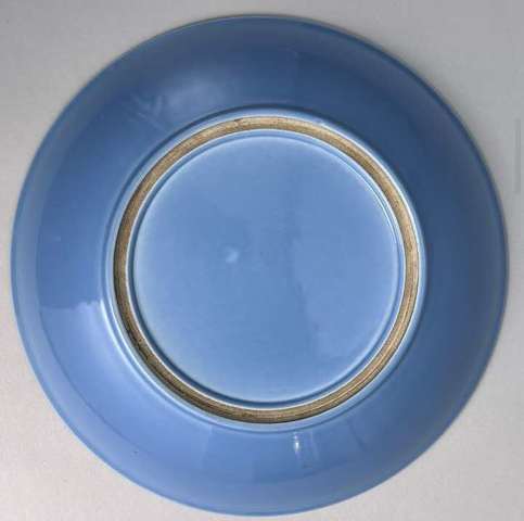 古玩陶瓷藍(lán)釉刻花雙圈足盤真品鑒賞圖