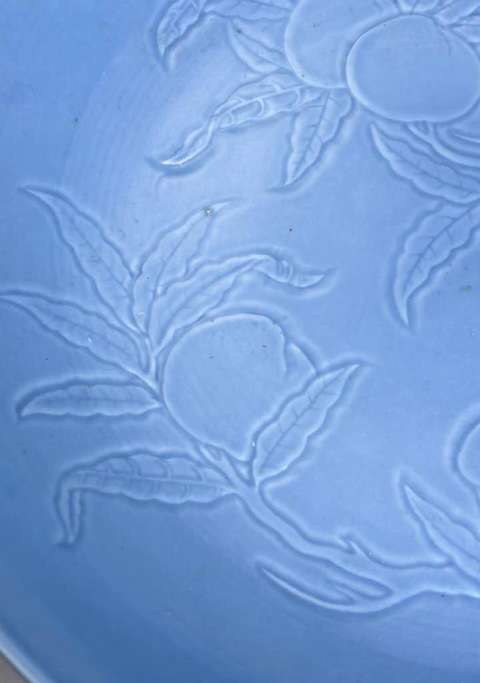 古玩陶瓷藍(lán)釉刻花雙圈足盤真品鑒賞圖