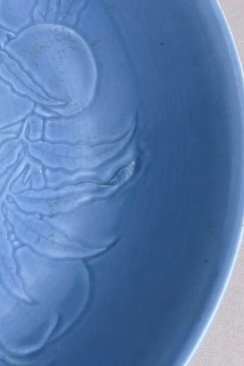 古玩陶瓷藍(lán)釉刻花雙圈足盤真品鑒賞圖