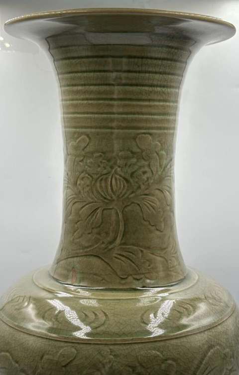 古玩陶瓷龍泉窯鳳尾尊真品鑒賞圖