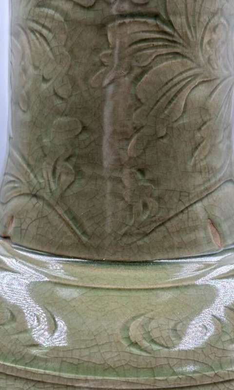 古玩陶瓷龍泉窯鳳尾尊真品鑒賞圖