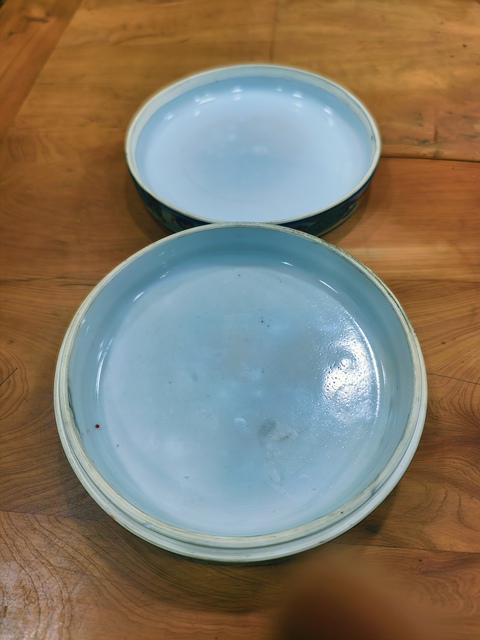 古玩陶瓷民國 五彩龍鳳紋印泥盒真品鑒賞圖