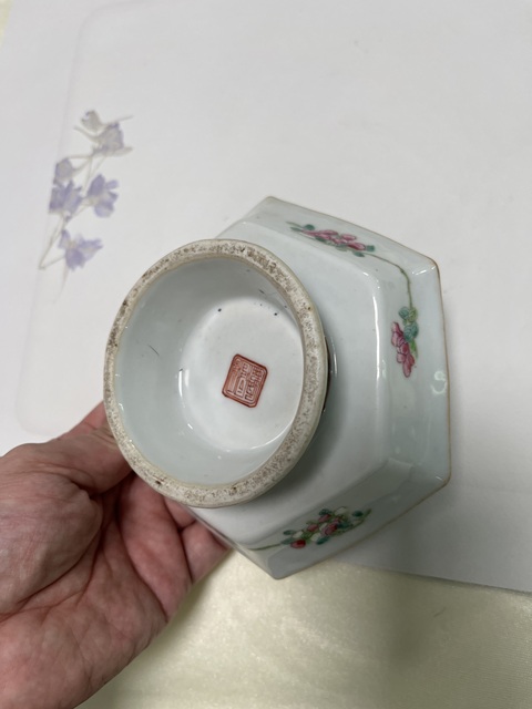 古玩陶瓷粉彩供盤真品鑒賞圖