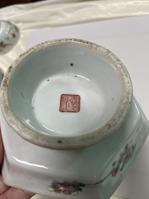 古玩陶瓷粉彩供盤真品鑒賞圖
