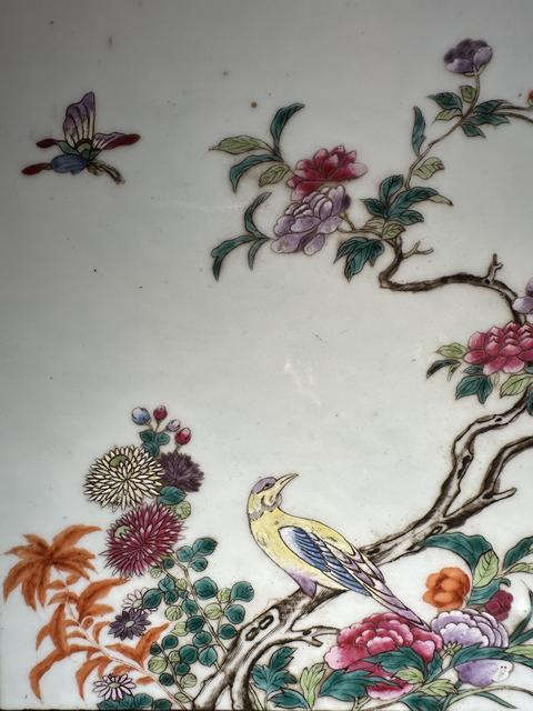 古玩陶瓷粉彩花鳥(niǎo)紋瓷板真品鑒賞圖