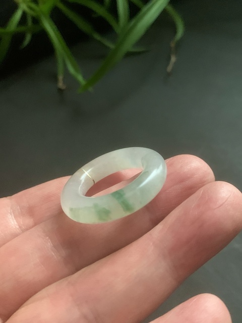 古玩玉器天然翡翠雕“素紋環(huán)”真品鑒賞圖