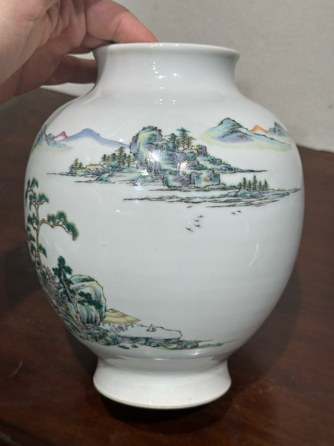 古玩陶瓷粉彩山水通景紋尊真品鑒賞圖