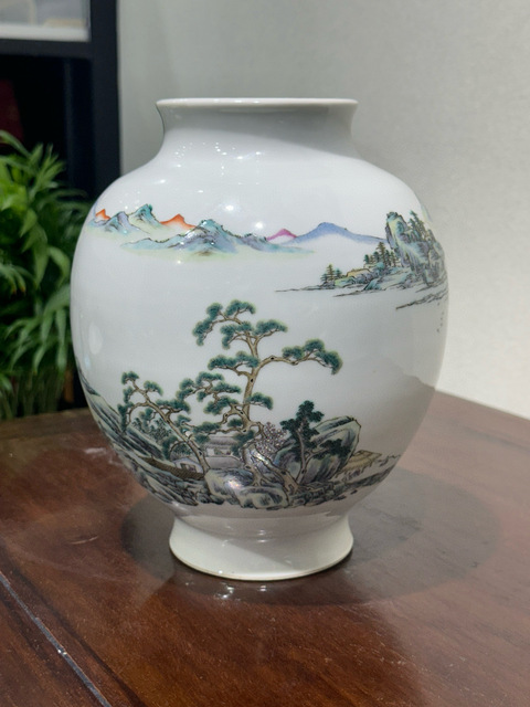 古玩陶瓷粉彩山水通景紋尊真品鑒賞圖
