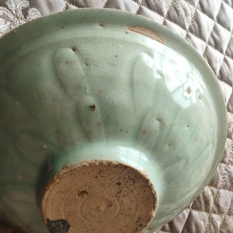 古玩陶瓷青白釉刻仰蓮紋碗真品鑒賞圖