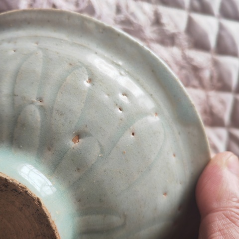 古玩陶瓷青白釉刻仰蓮紋碗真品鑒賞圖