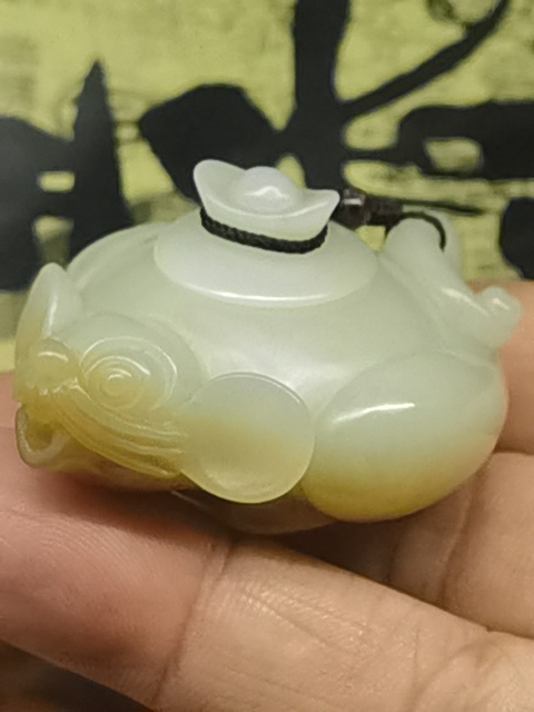 古玩玉器和田玉壺真品鑒賞圖