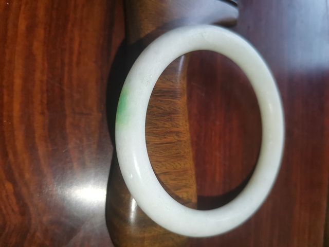 古玩玉器天然翡翠手鐲真品鑒賞圖