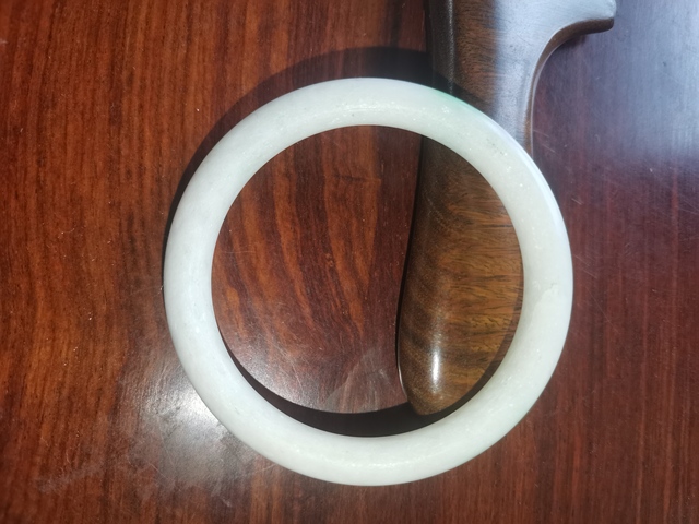 古玩玉器天然翡翠手鐲真品鑒賞圖