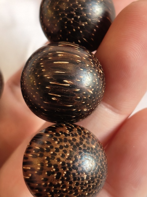 古玩雜項沉香手串真品鑒賞圖