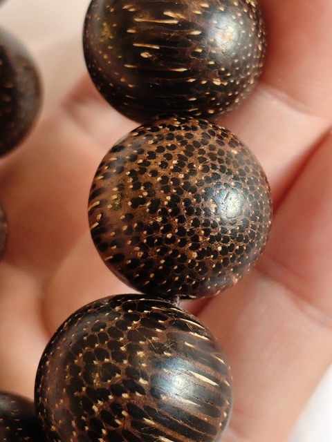 古玩雜項沉香手串真品鑒賞圖