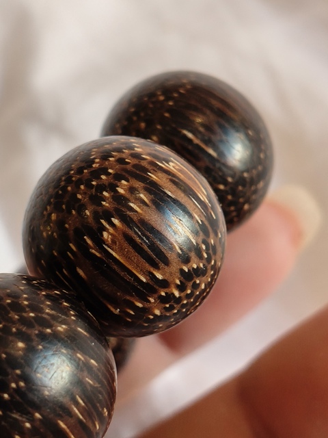 古玩雜項沉香手串真品鑒賞圖