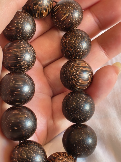 古玩雜項沉香手串真品鑒賞圖