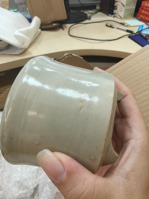 古玩陶瓷龍泉系青瓷香爐真品鑒賞圖