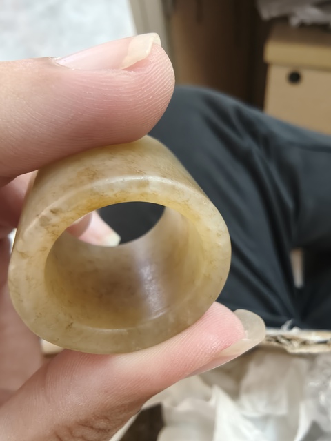 古玩玉器和田玉雕“素紋扳指”真品鑒賞圖