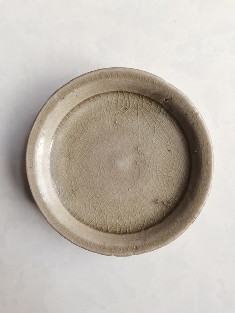 古玩陶瓷龍泉青瓷盤拍賣,當前價格0元