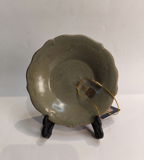 古玩陶瓷元明-龍泉青釉花口洗拍賣，當(dāng)前價(jià)格3699元