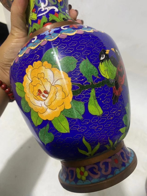 古玩銅器景泰藍瓶真品鑒賞圖