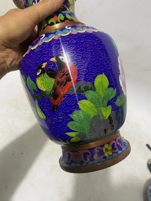 古玩銅器景泰藍瓶真品鑒賞圖