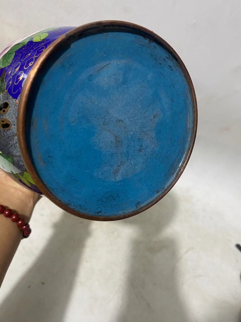 古玩銅器景泰藍瓶真品鑒賞圖