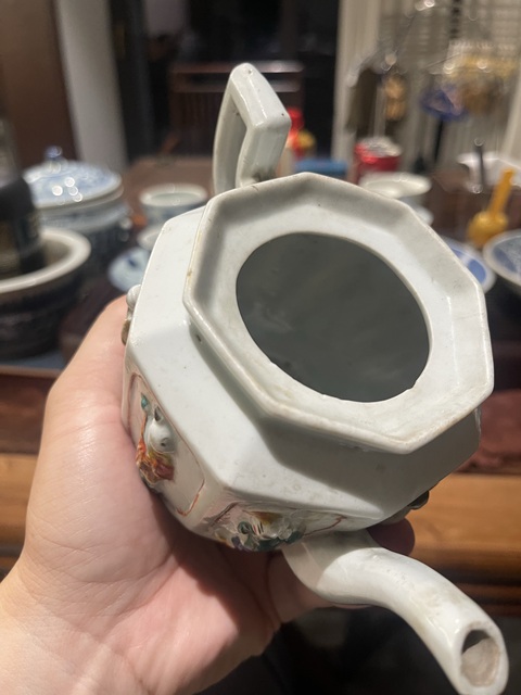 古玩陶瓷八仙圖淺浮雕執壺真品鑒賞圖