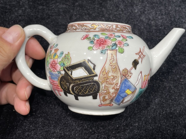 古玩陶瓷博古圖粉彩執壺真品鑒賞圖
