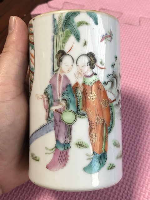 古玩陶瓷晚清西廂記人物筆筒真品鑒賞圖
