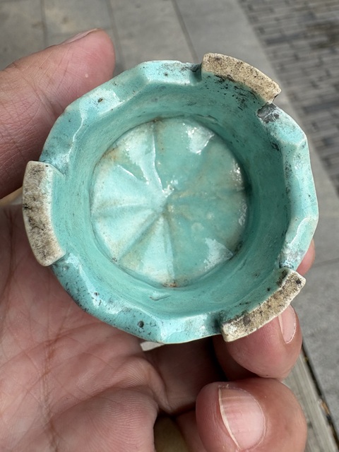 古玩陶瓷爐鈞釉瓜棱水盂真品鑒賞圖