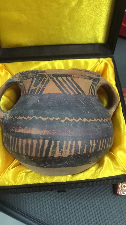 古玩陶瓷馬家窯彩陶真品鑒賞圖