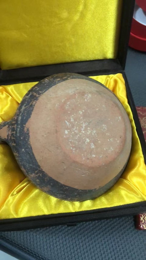 古玩陶瓷馬家窯彩陶真品鑒賞圖